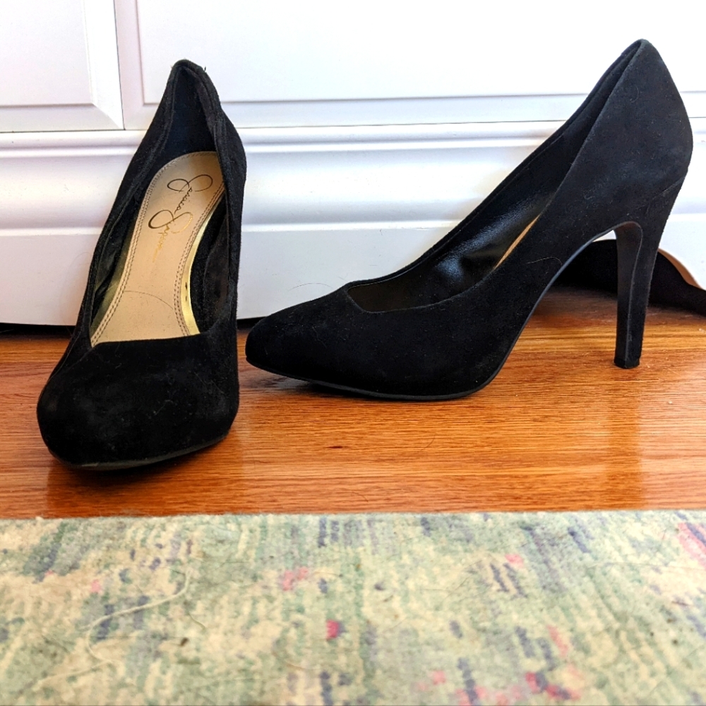 Jessica Simpson Black Stiletto Heel